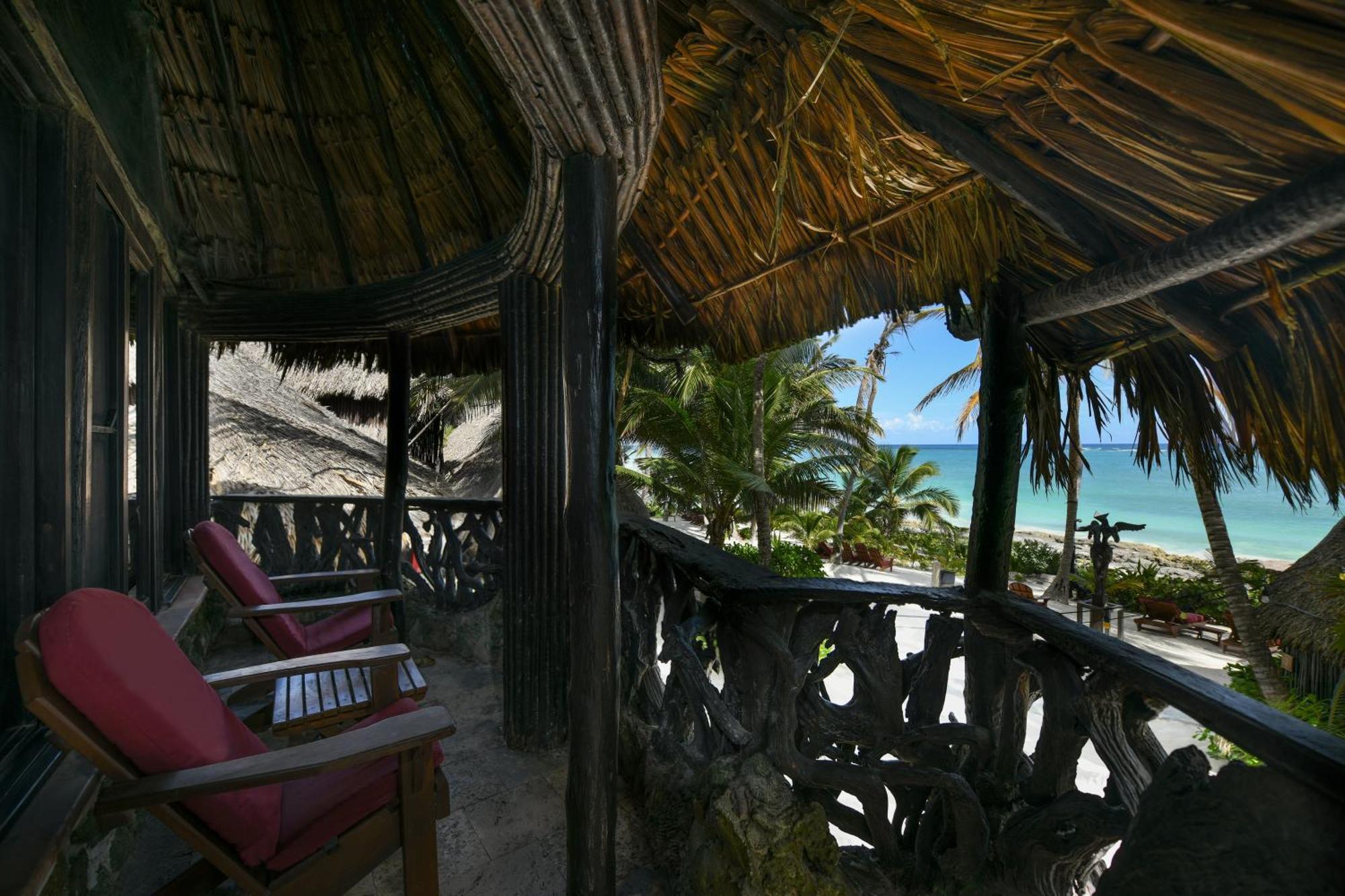 Bungalow mit 2 Doppelbetten und Meerblick