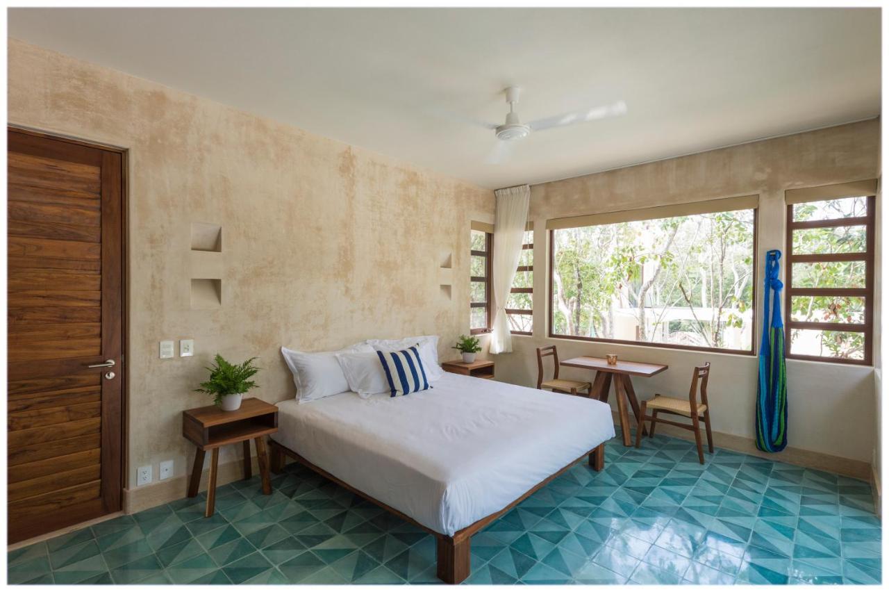 Royal Suite Hideaway
